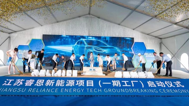 江苏工商业储能收益模式解析：盈利路径与策略**
